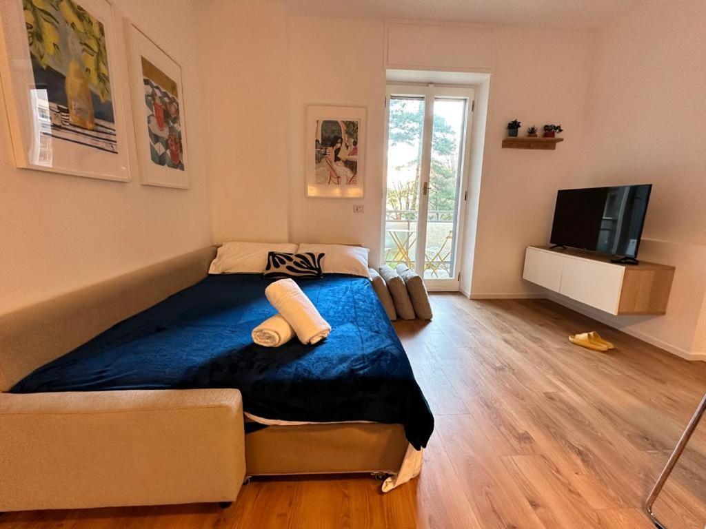 Luxury 1 Bedroom Apartment, Close To San Siro, Fiera And 10 Min Metro To Duomo Милан Экстерьер фото