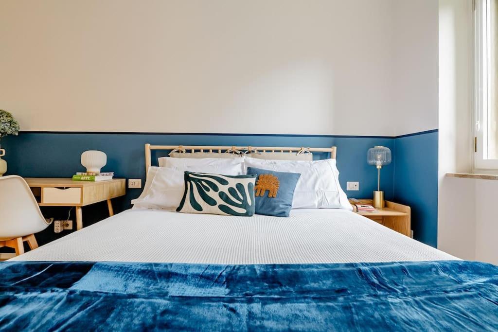 Luxury 1 Bedroom Apartment, Close To San Siro, Fiera And 10 Min Metro To Duomo Милан Экстерьер фото
